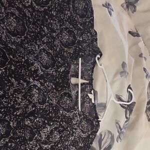 Jones New York Black and White Floral Blouse